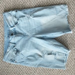 Time and Tru Women's Mid Rise Distressed Bermuda Short